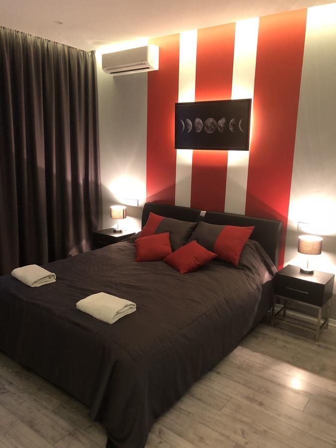 Bon Apetit Apartament Лвив Екстериор снимка