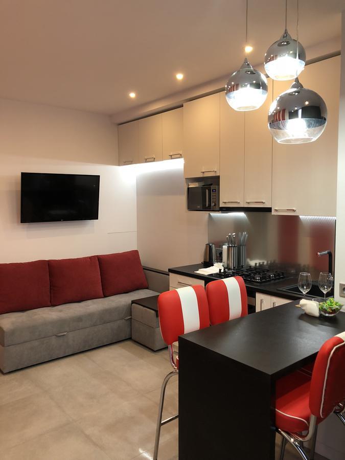Bon Apetit Apartament Лвив Екстериор снимка